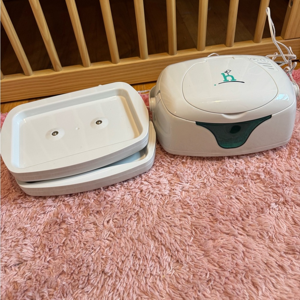 Hiccapop portable baby wipe warmer